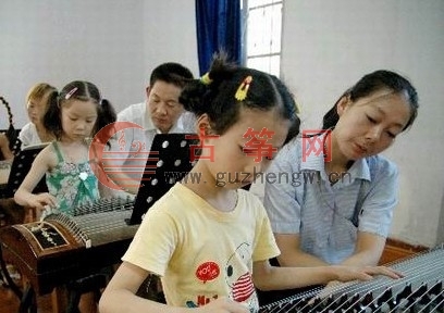 合肥文艺少年养成计划 学习古筝需要注意什么 几岁适合学古筝